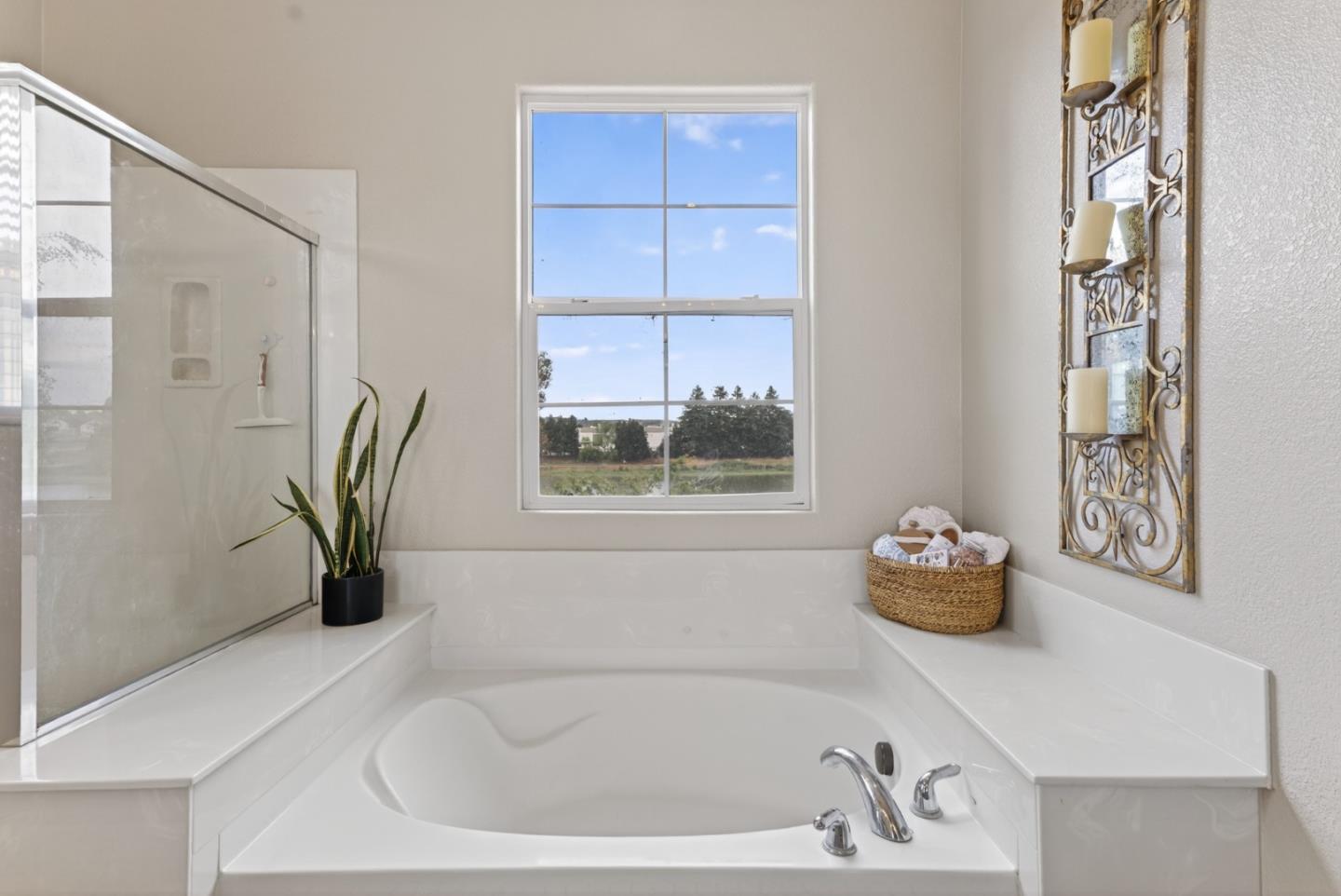 Detail Gallery Image 29 of 41 For 41 Pelican Dr, Watsonville,  CA 95076 - 5 Beds | 3 Baths