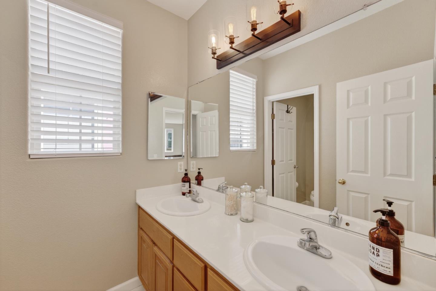 Detail Gallery Image 33 of 41 For 41 Pelican Dr, Watsonville,  CA 95076 - 5 Beds | 3 Baths