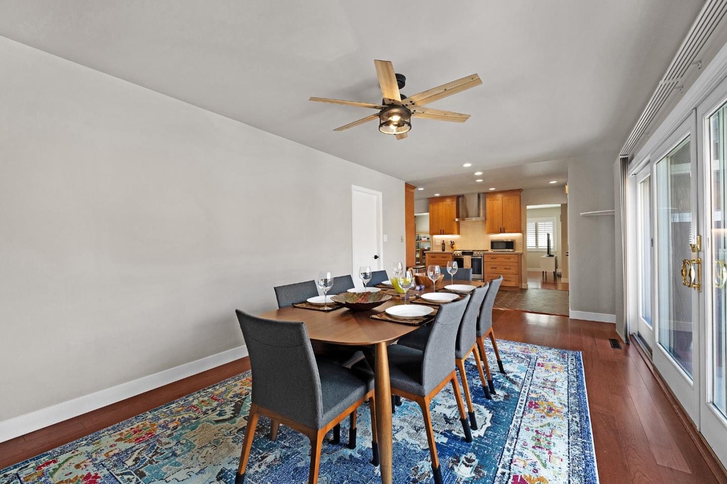 Detail Gallery Image 16 of 35 For 2461 Boxwood Dr, San Jose,  CA 95128 - 3 Beds | 2 Baths