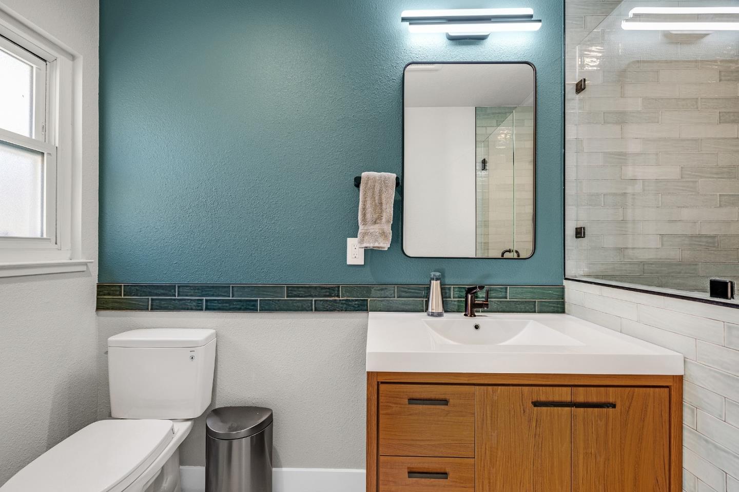 Detail Gallery Image 21 of 35 For 2461 Boxwood Dr, San Jose,  CA 95128 - 3 Beds | 2 Baths