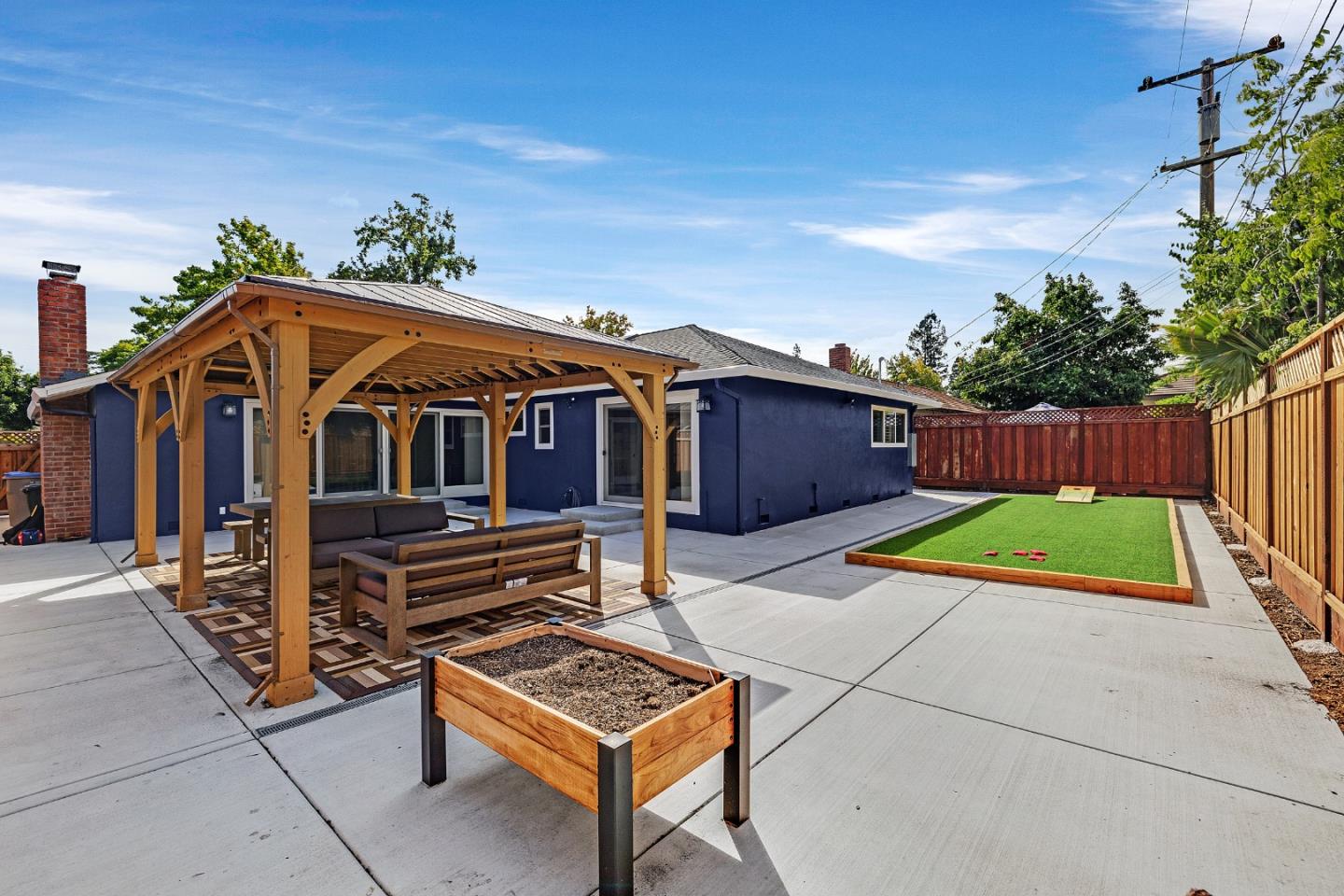 Detail Gallery Image 31 of 35 For 2461 Boxwood Dr, San Jose,  CA 95128 - 3 Beds | 2 Baths