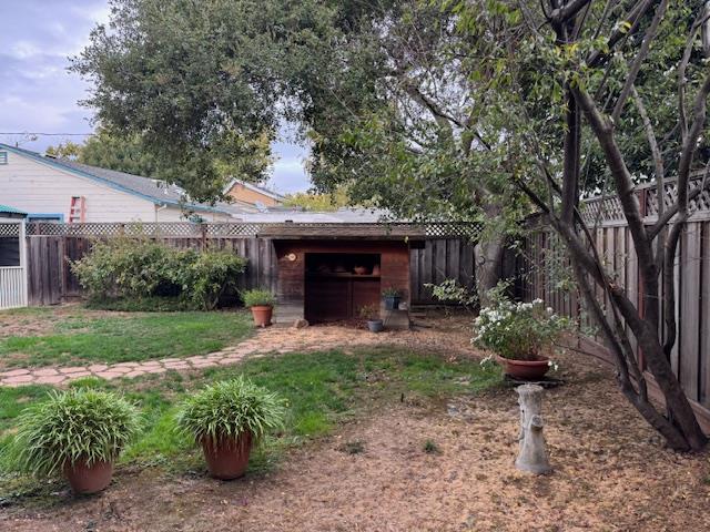 Detail Gallery Image 16 of 22 For 721 Lexington Way, Burlingame,  CA 94010 - 2 Beds | 1 Baths