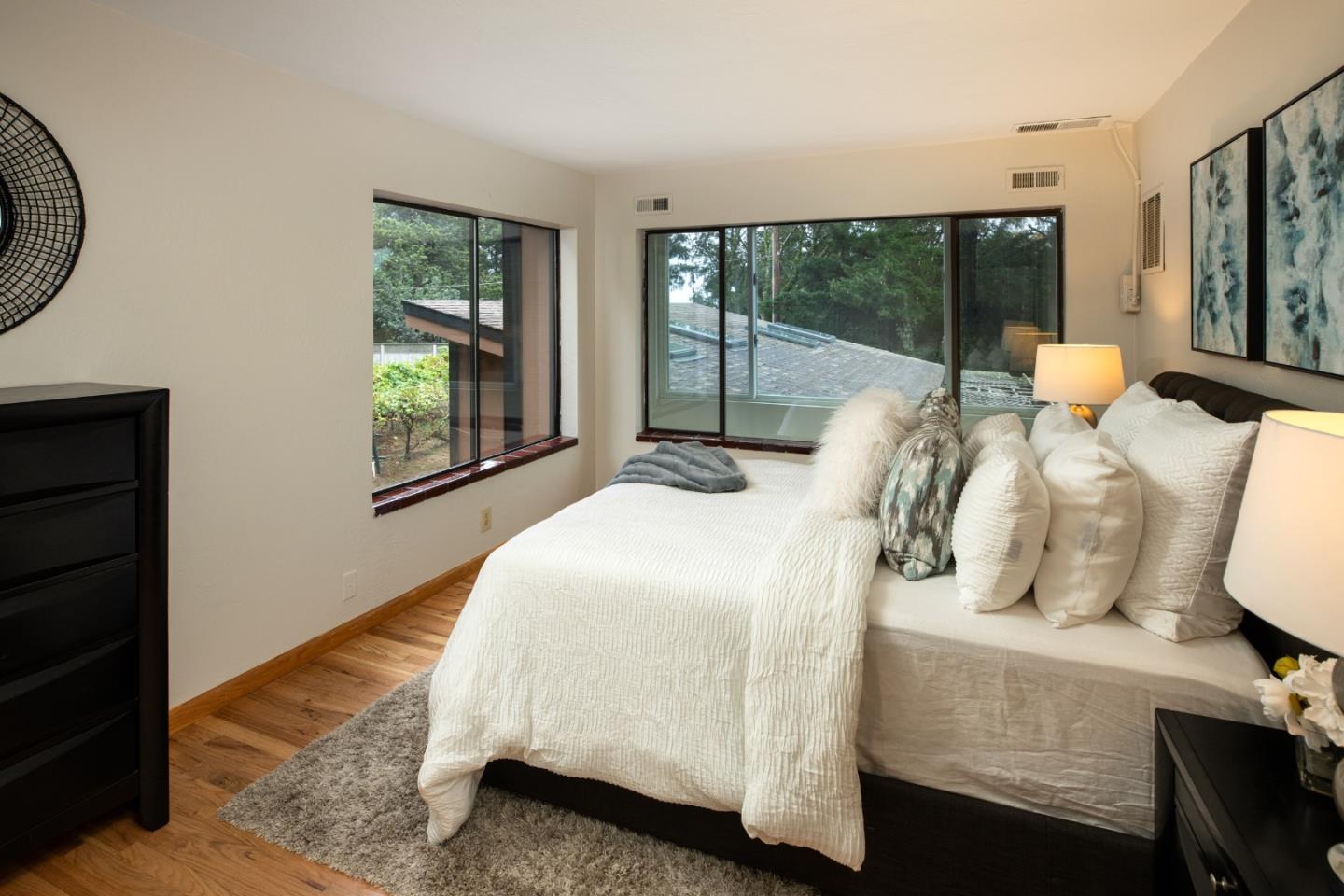 Detail Gallery Image 18 of 52 For 215 Marty Rd, Los Gatos,  CA 95033 - 5 Beds | 5 Baths