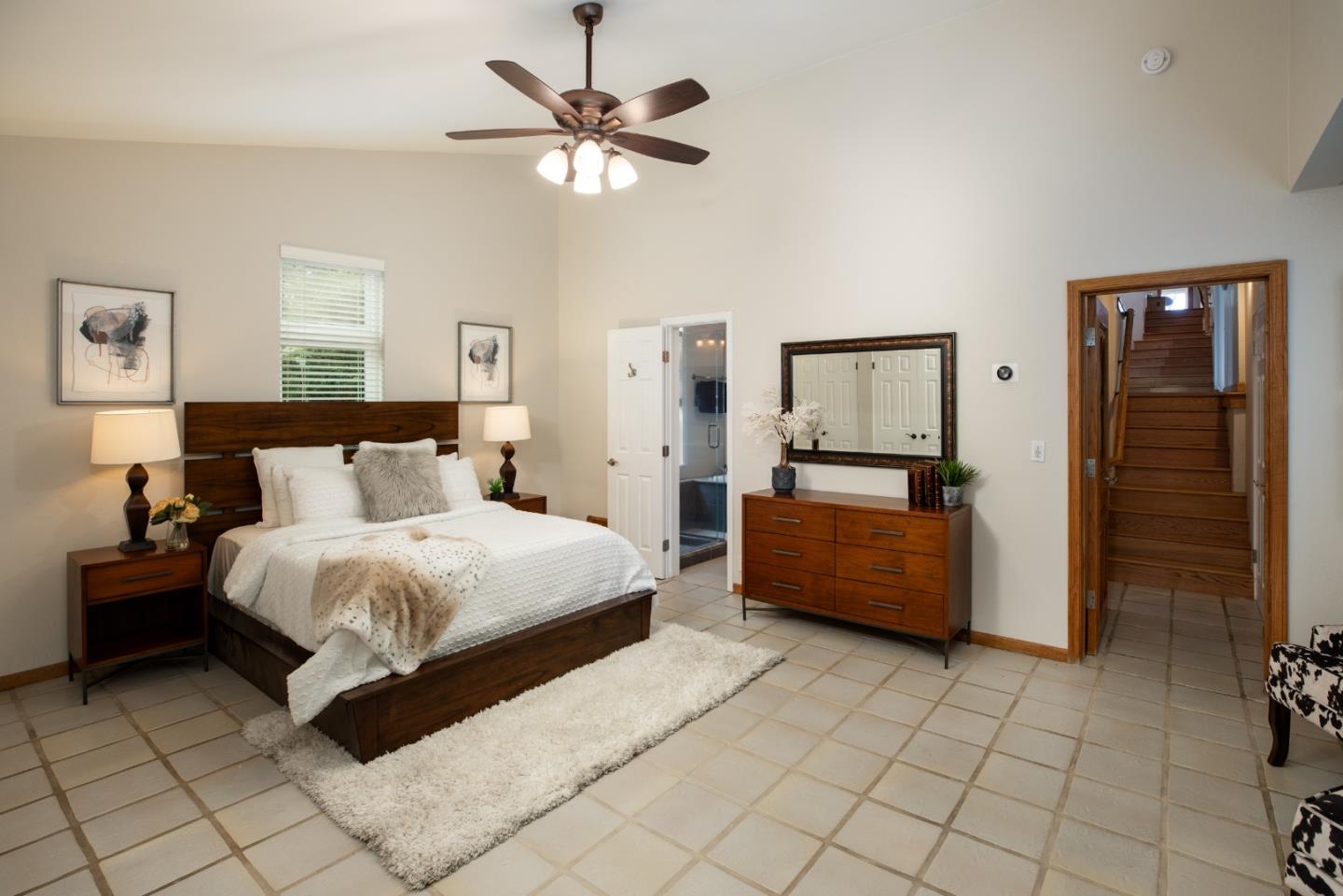 Detail Gallery Image 22 of 52 For 215 Marty Rd, Los Gatos,  CA 95033 - 5 Beds | 5 Baths