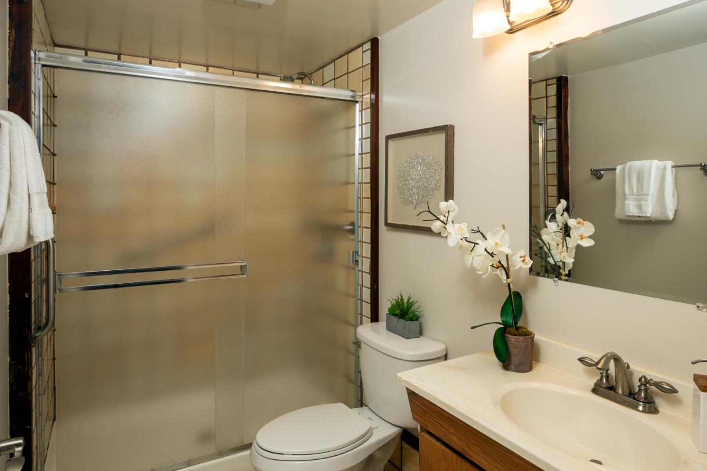 Detail Gallery Image 31 of 52 For 215 Marty Rd, Los Gatos,  CA 95033 - 5 Beds | 5 Baths