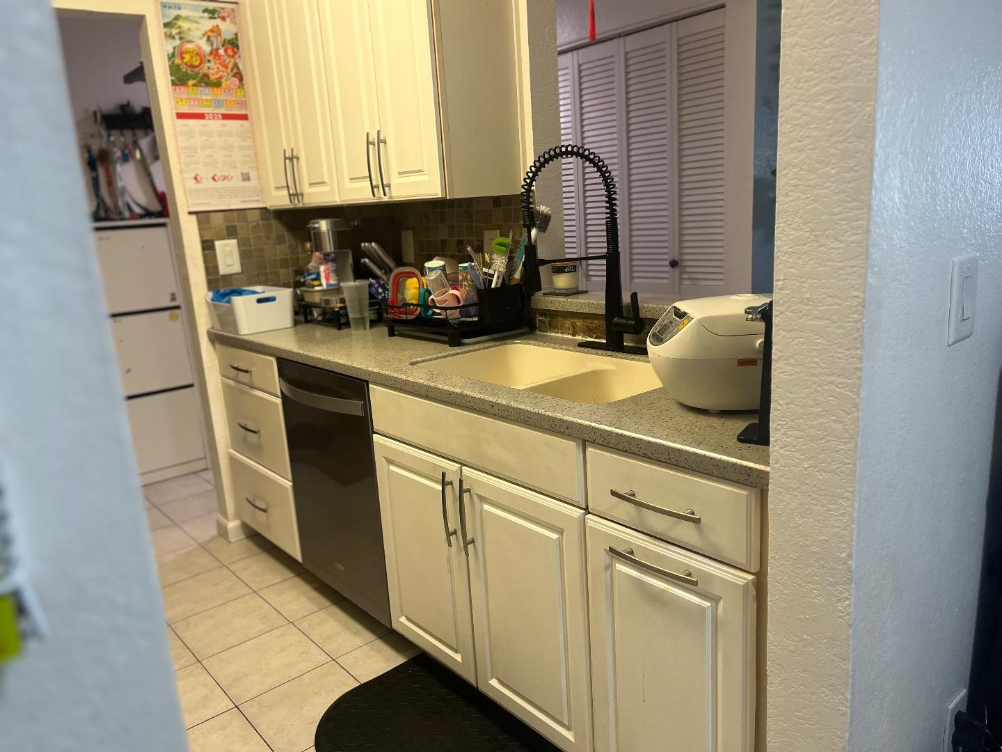 Detail Gallery Image 12 of 12 For 39997 Cedar Blvd. #153,  Newark,  CA 94560 - 3 Beds | 2 Baths