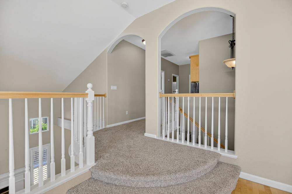 Detail Gallery Image 32 of 62 For 5817 Spring Flower Dr, Elk Grove,  CA 95757 - 4 Beds | 3 Baths