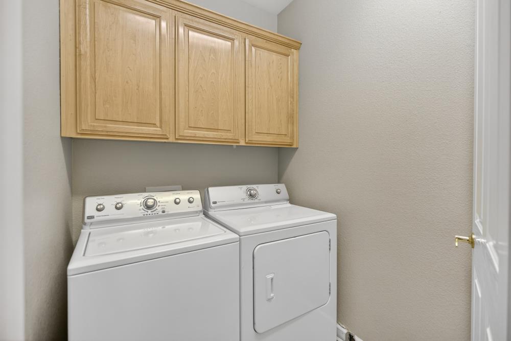 Detail Gallery Image 39 of 62 For 5817 Spring Flower Dr, Elk Grove,  CA 95757 - 4 Beds | 3 Baths