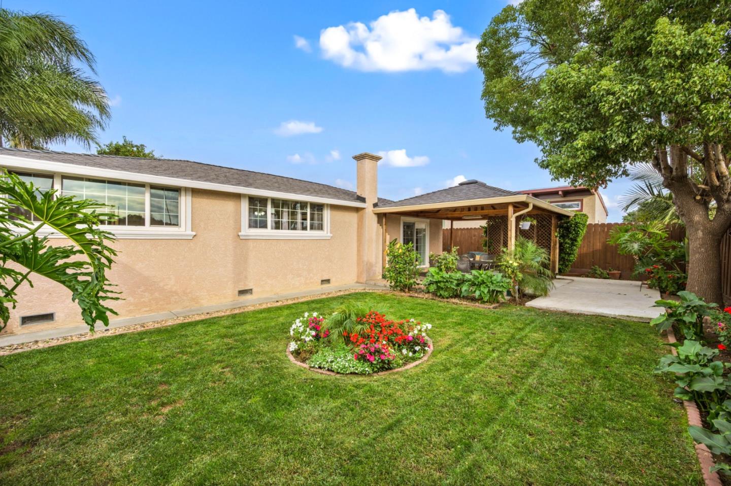 Detail Gallery Image 31 of 54 For 30487 Carroll Ave, Hayward,  CA 94544 - 3 Beds | 2 Baths