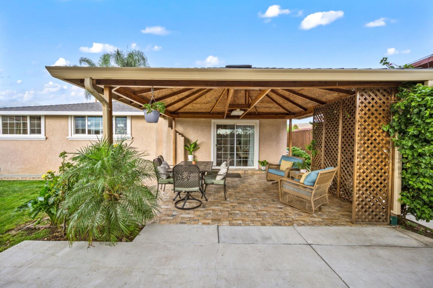 Detail Gallery Image 36 of 54 For 30487 Carroll Ave, Hayward,  CA 94544 - 3 Beds | 2 Baths