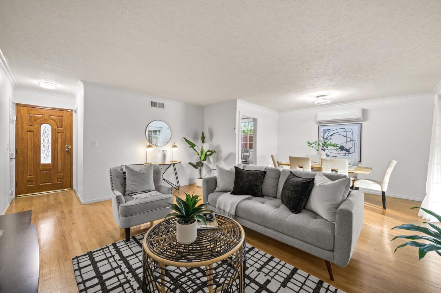 Detail Gallery Image 4 of 54 For 30487 Carroll Ave, Hayward,  CA 94544 - 3 Beds | 2 Baths