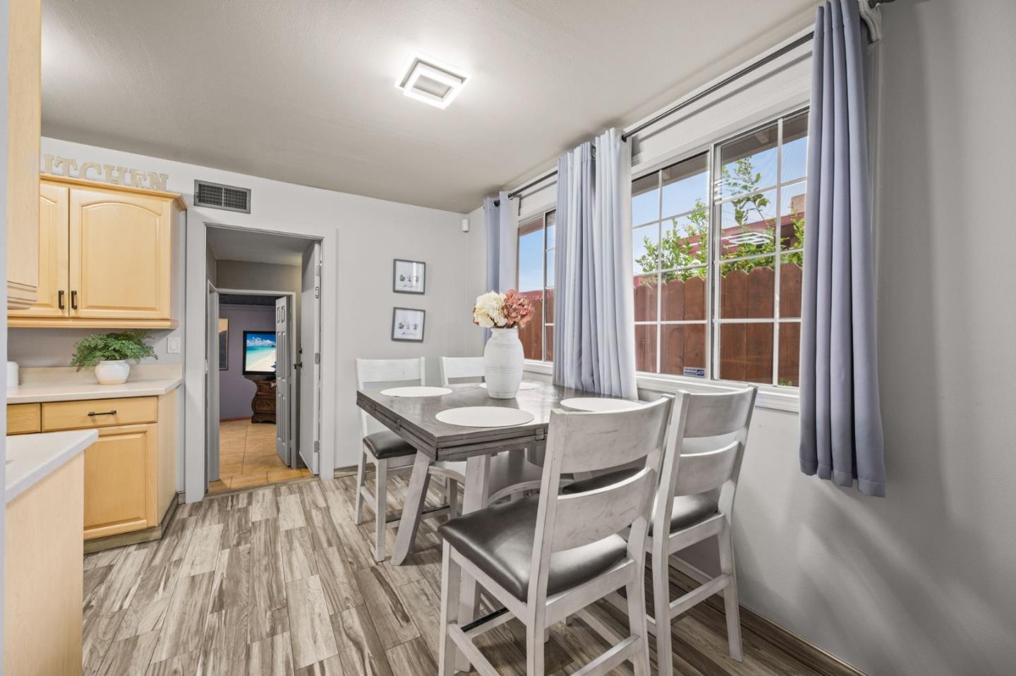 Detail Gallery Image 42 of 54 For 30487 Carroll Ave, Hayward,  CA 94544 - 3 Beds | 2 Baths