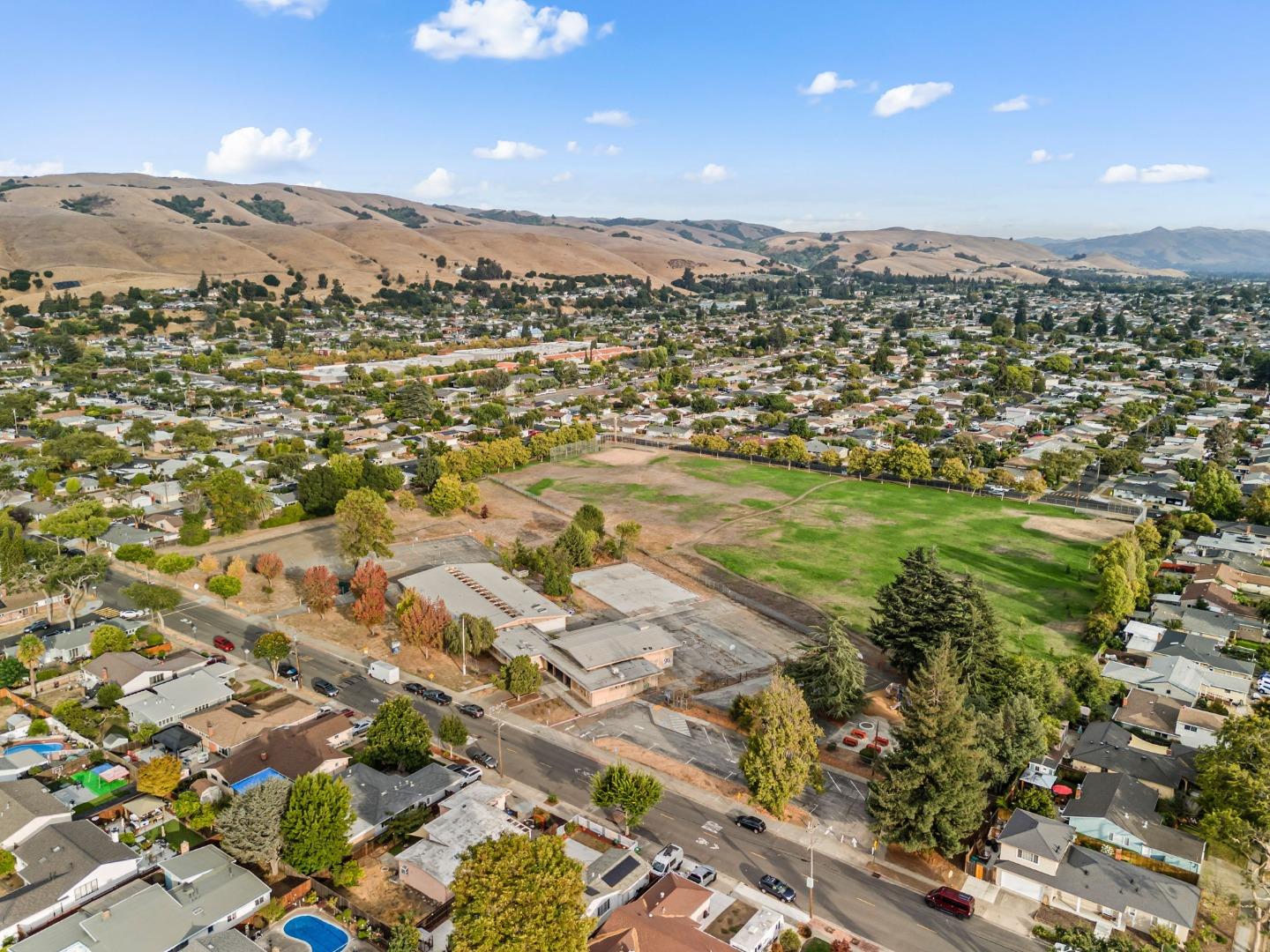 Detail Gallery Image 45 of 54 For 30487 Carroll Ave, Hayward,  CA 94544 - 3 Beds | 2 Baths