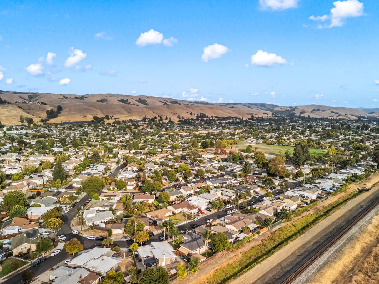 Detail Gallery Image 46 of 54 For 30487 Carroll Ave, Hayward,  CA 94544 - 3 Beds | 2 Baths