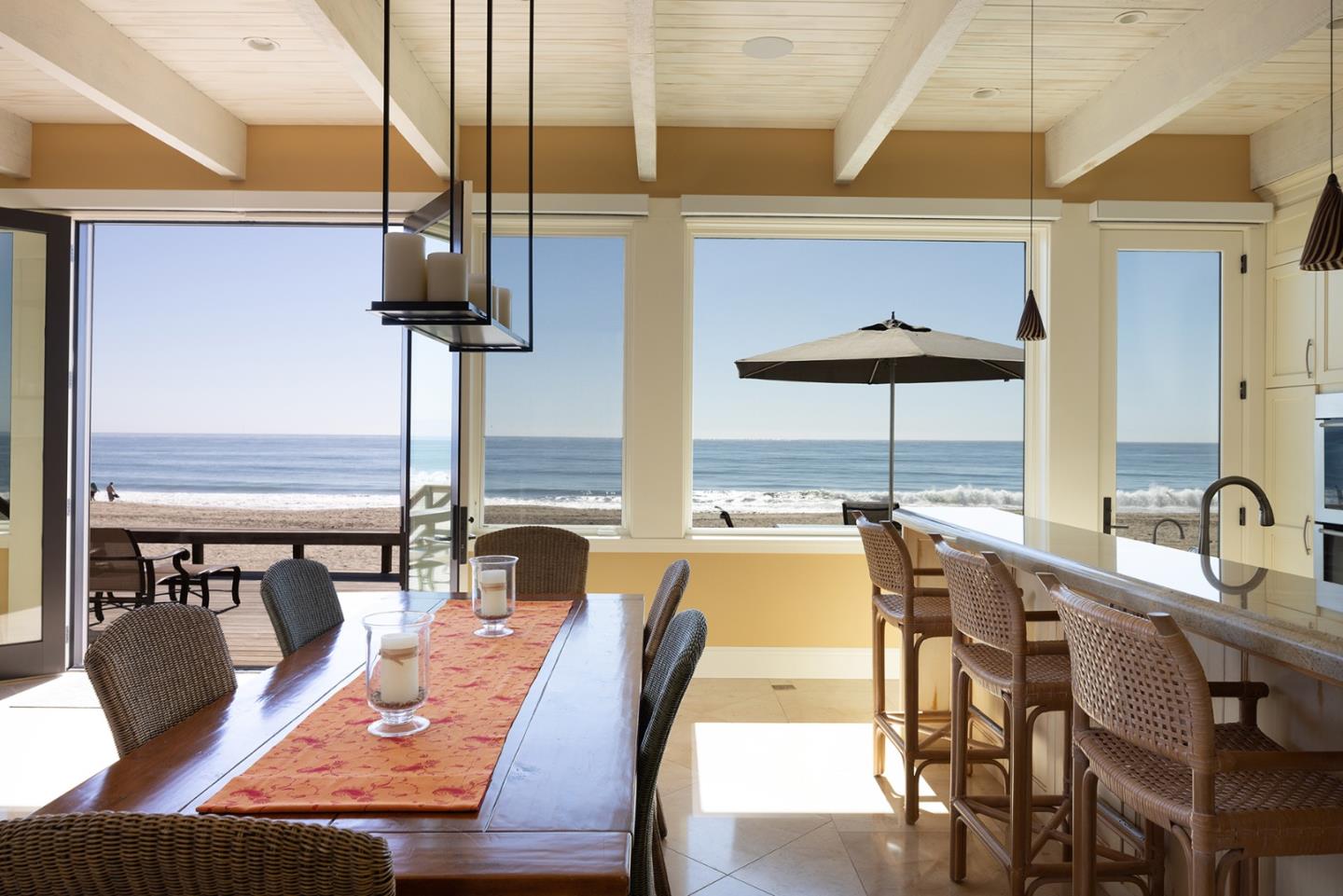 Detail Gallery Image 10 of 31 For 553 Beach Dr, Aptos,  CA 95003 - 4 Beds | 3 Baths