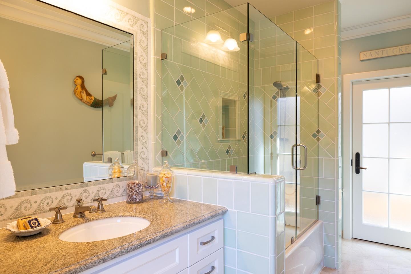 Detail Gallery Image 22 of 31 For 553 Beach Dr, Aptos,  CA 95003 - 4 Beds | 3 Baths