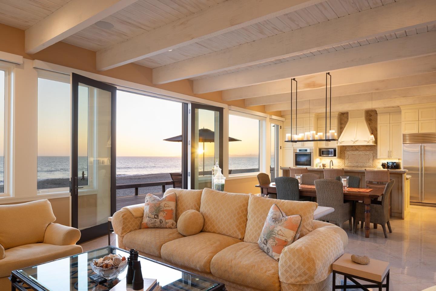 Detail Gallery Image 9 of 31 For 553 Beach Dr, Aptos,  CA 95003 - 4 Beds | 3 Baths