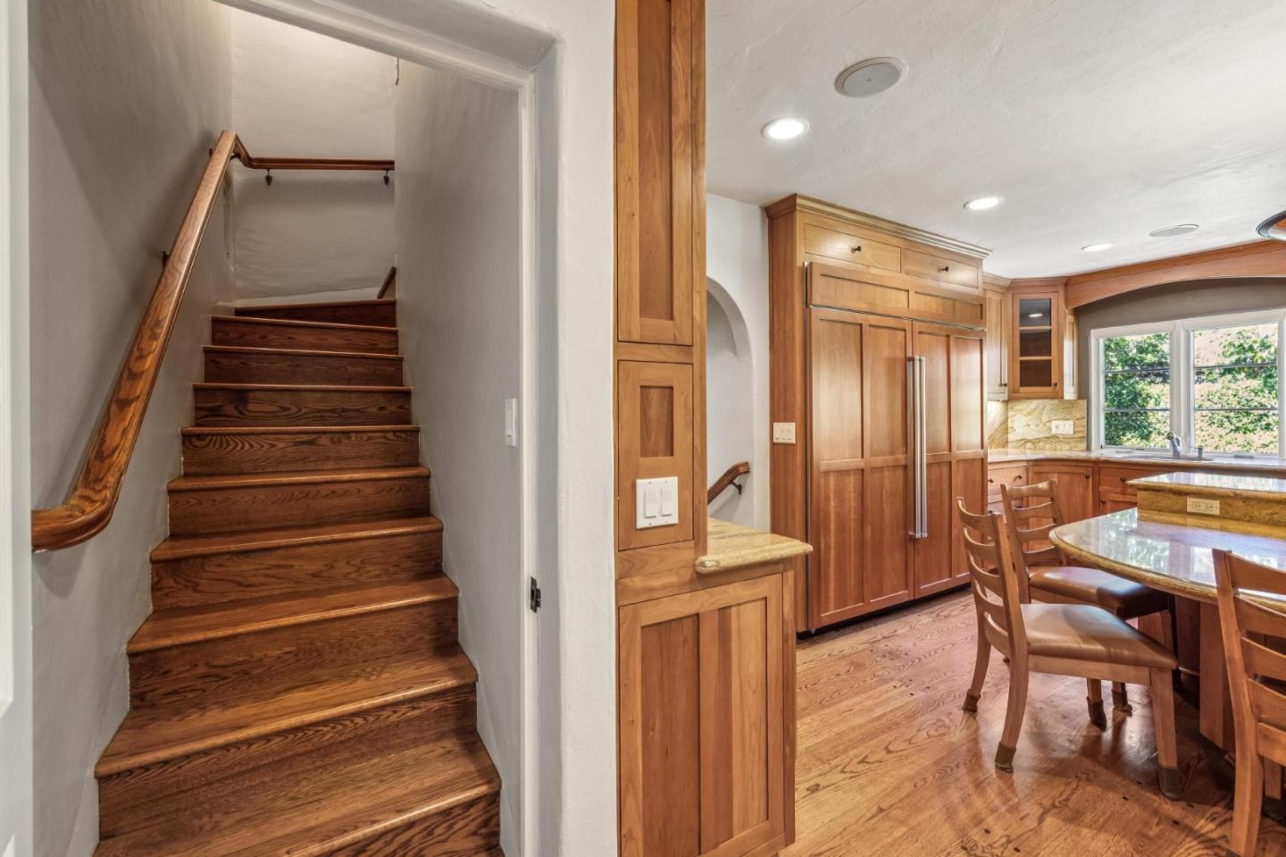 Detail Gallery Image 116 of 151 For 590 Center Dr, Palo Alto,  CA 94301 - 5 Beds | 3 Baths