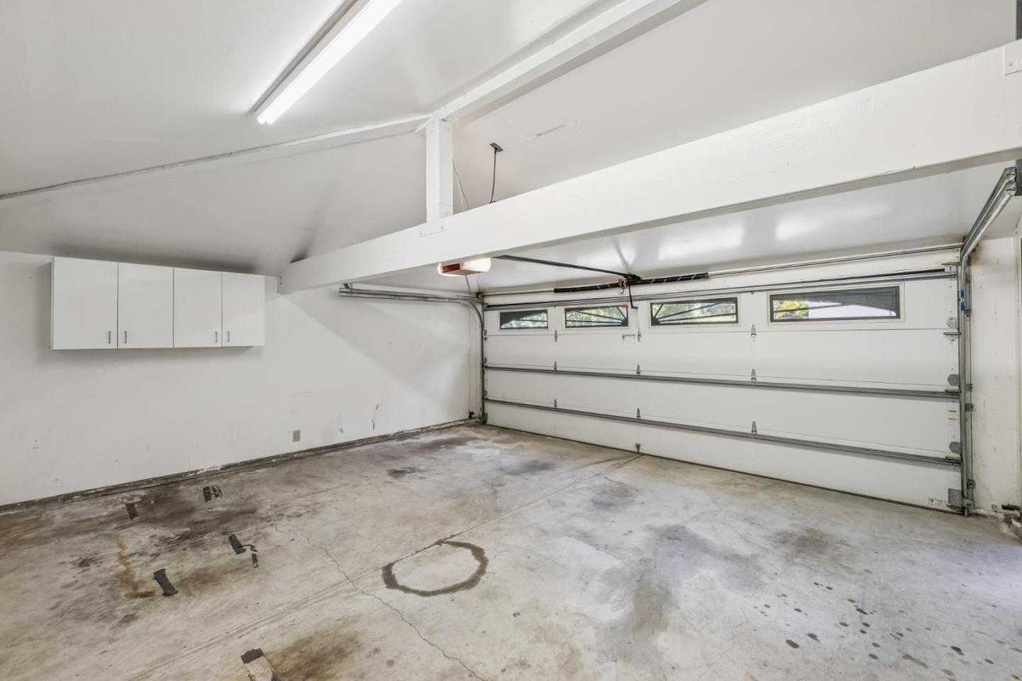 Detail Gallery Image 118 of 151 For 590 Center Dr, Palo Alto,  CA 94301 - 5 Beds | 3 Baths