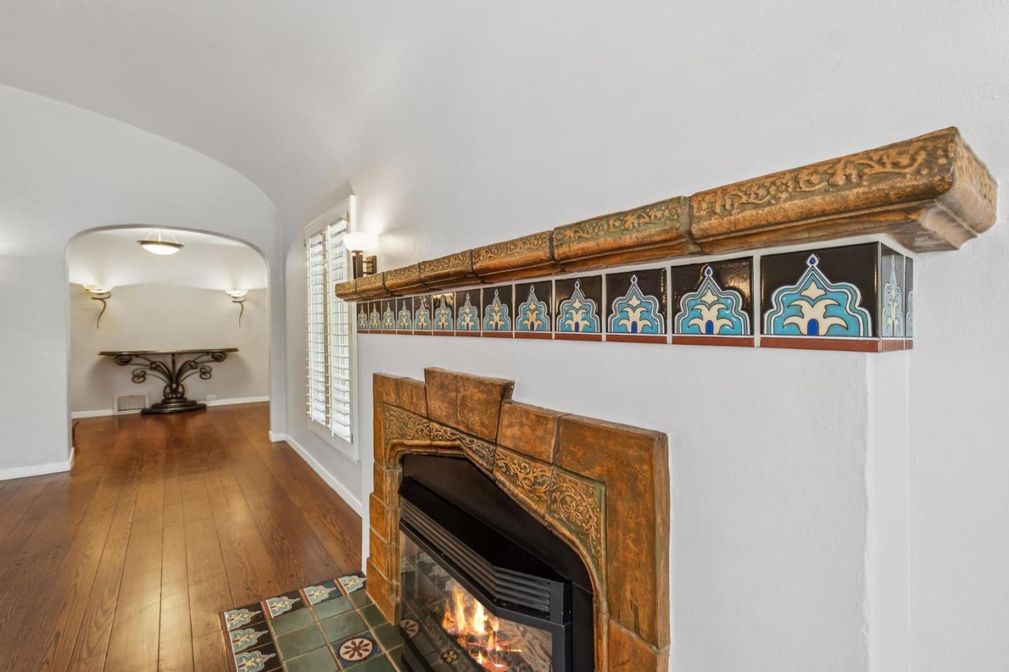 Detail Gallery Image 28 of 151 For 590 Center Dr, Palo Alto,  CA 94301 - 5 Beds | 3 Baths