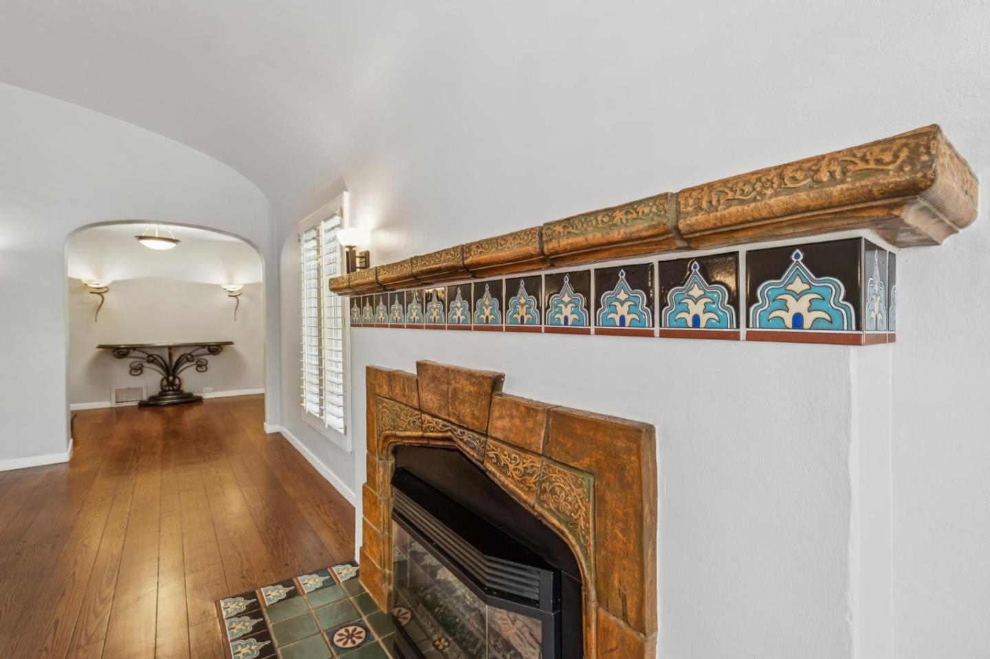 Detail Gallery Image 29 of 151 For 590 Center Dr, Palo Alto,  CA 94301 - 5 Beds | 3 Baths