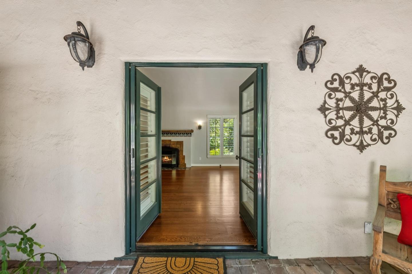 Detail Gallery Image 39 of 151 For 590 Center Dr, Palo Alto,  CA 94301 - 5 Beds | 3 Baths