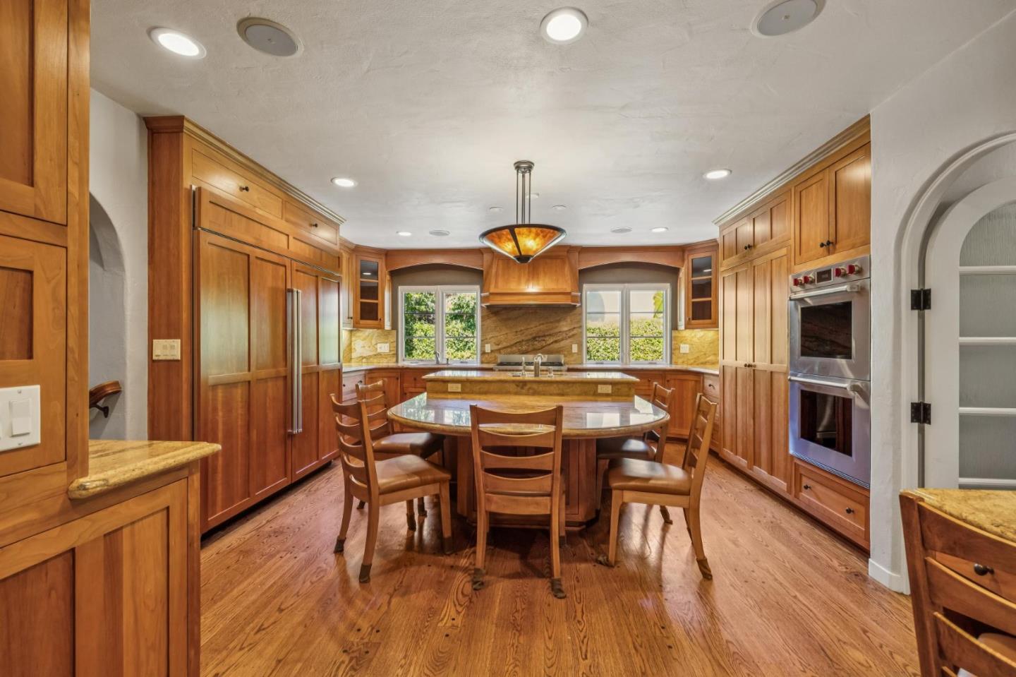 Detail Gallery Image 55 of 151 For 590 Center Dr, Palo Alto,  CA 94301 - 5 Beds | 3 Baths