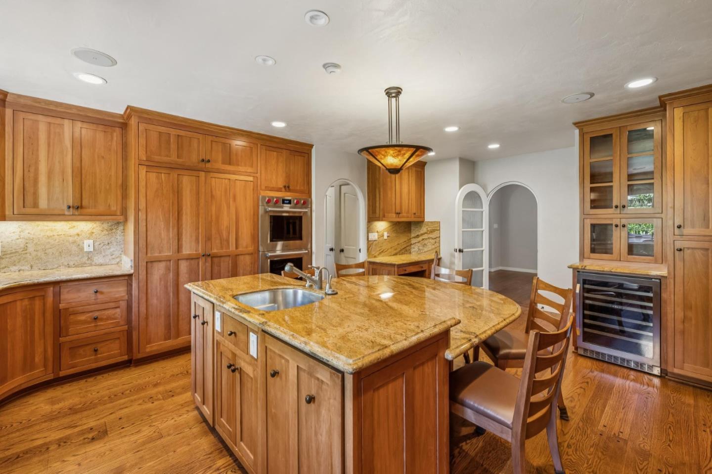 Detail Gallery Image 61 of 151 For 590 Center Dr, Palo Alto,  CA 94301 - 5 Beds | 3 Baths