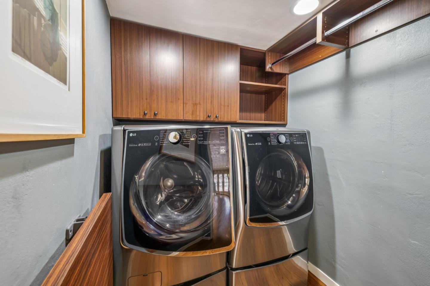 Detail Gallery Image 75 of 151 For 590 Center Dr, Palo Alto,  CA 94301 - 5 Beds | 3 Baths