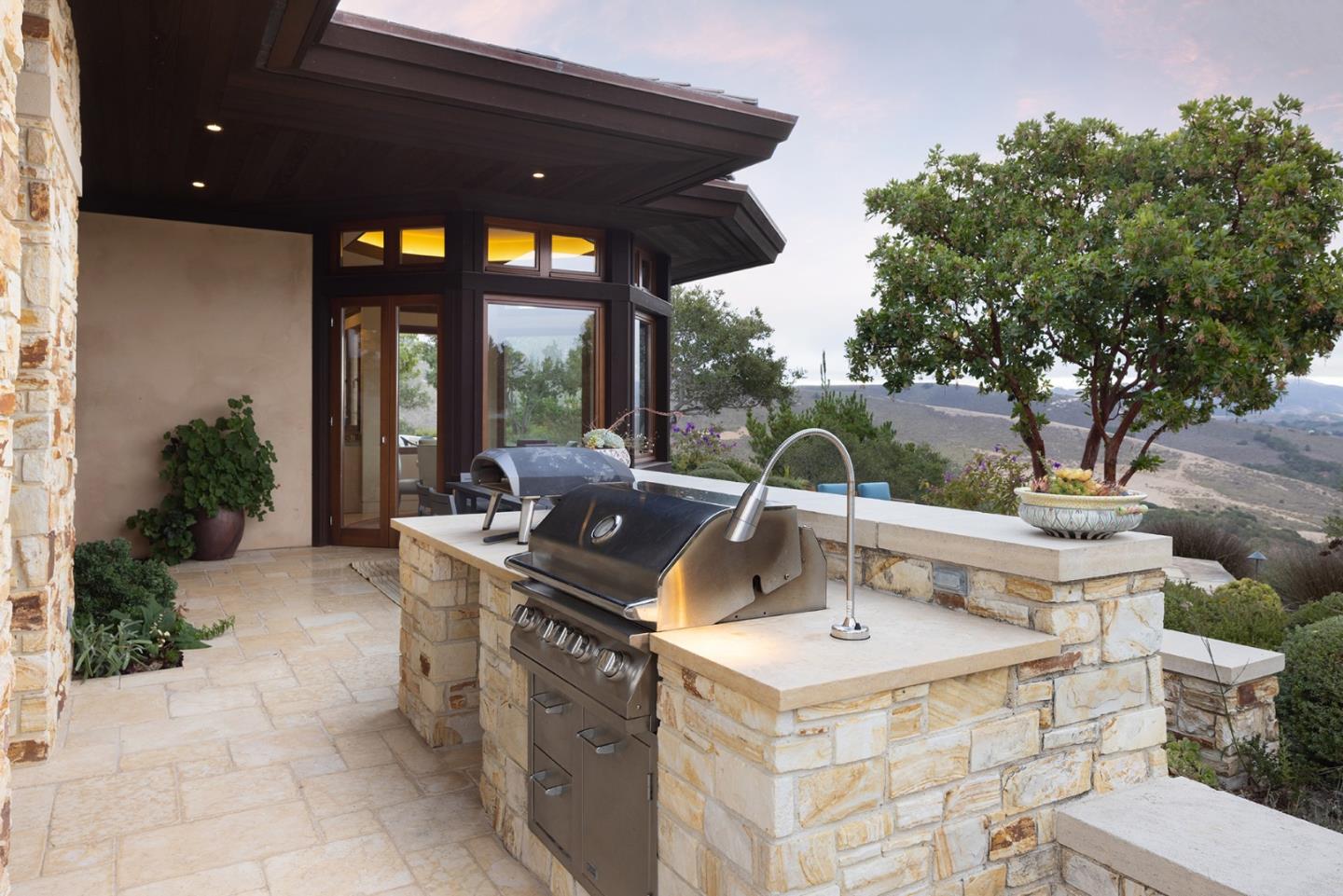 Detail Gallery Image 23 of 74 For 53 Marguerite, Carmel,  CA 93923 - 5 Beds | 5/1 Baths