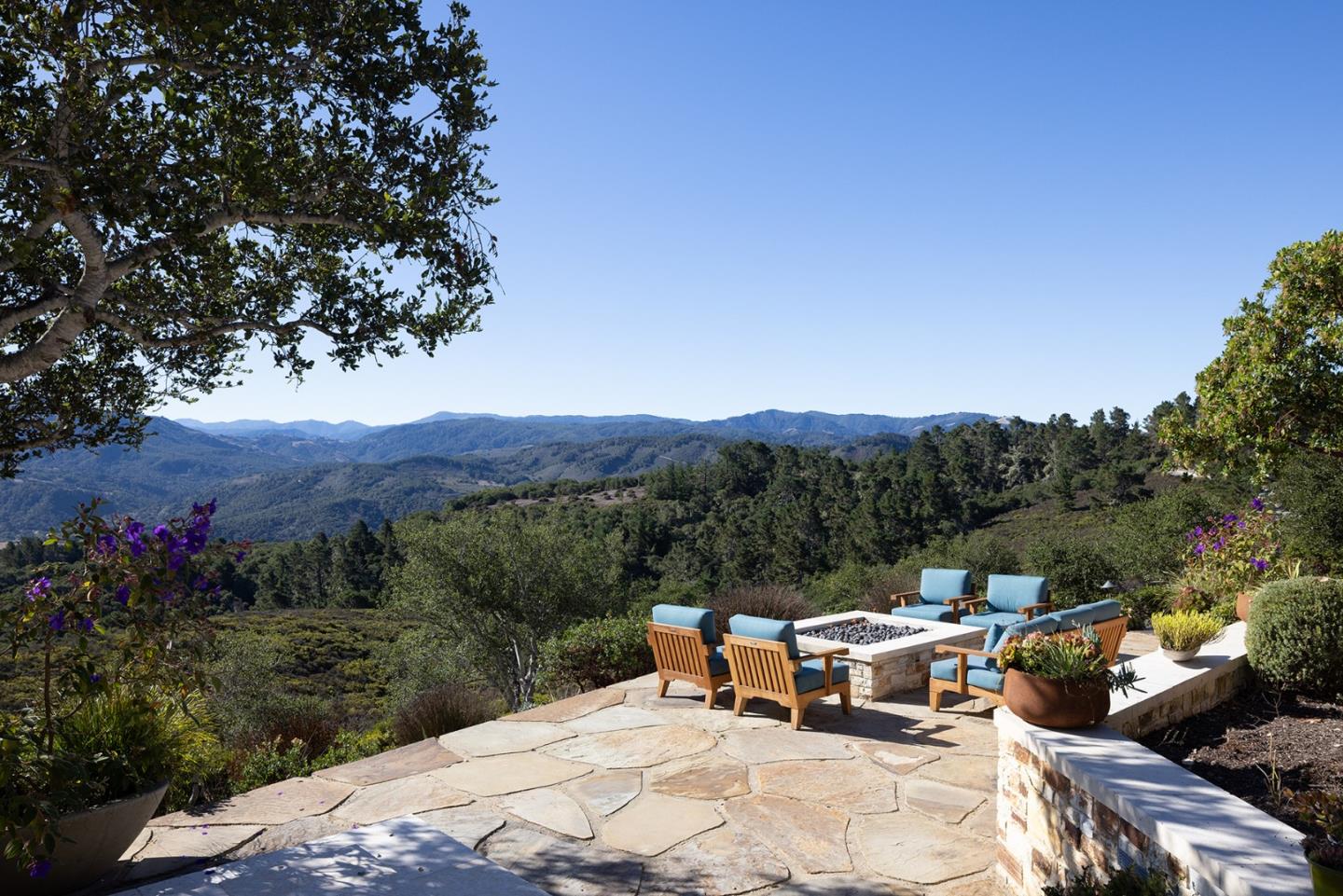 Detail Gallery Image 24 of 74 For 53 Marguerite, Carmel,  CA 93923 - 5 Beds | 5/1 Baths