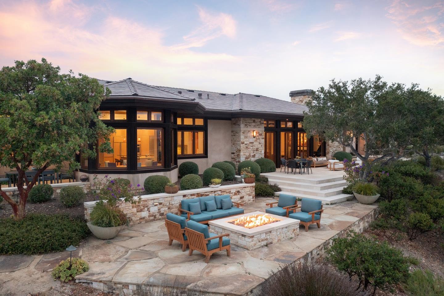 Detail Gallery Image 26 of 74 For 53 Marguerite, Carmel,  CA 93923 - 5 Beds | 5/1 Baths