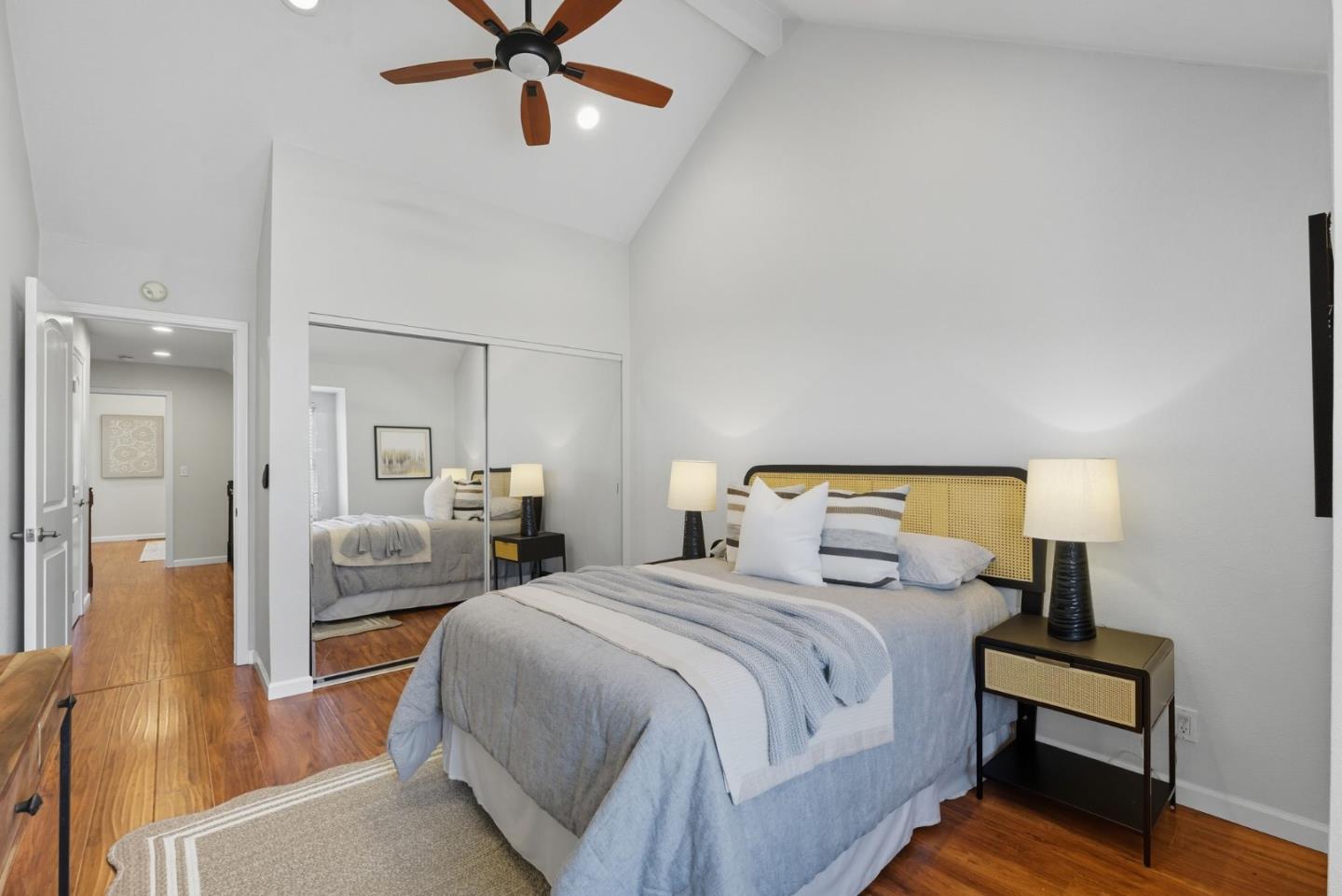 Detail Gallery Image 24 of 42 For 1299 Foxwood Dr, San Jose,  CA 95118 - 3 Beds | 2/1 Baths