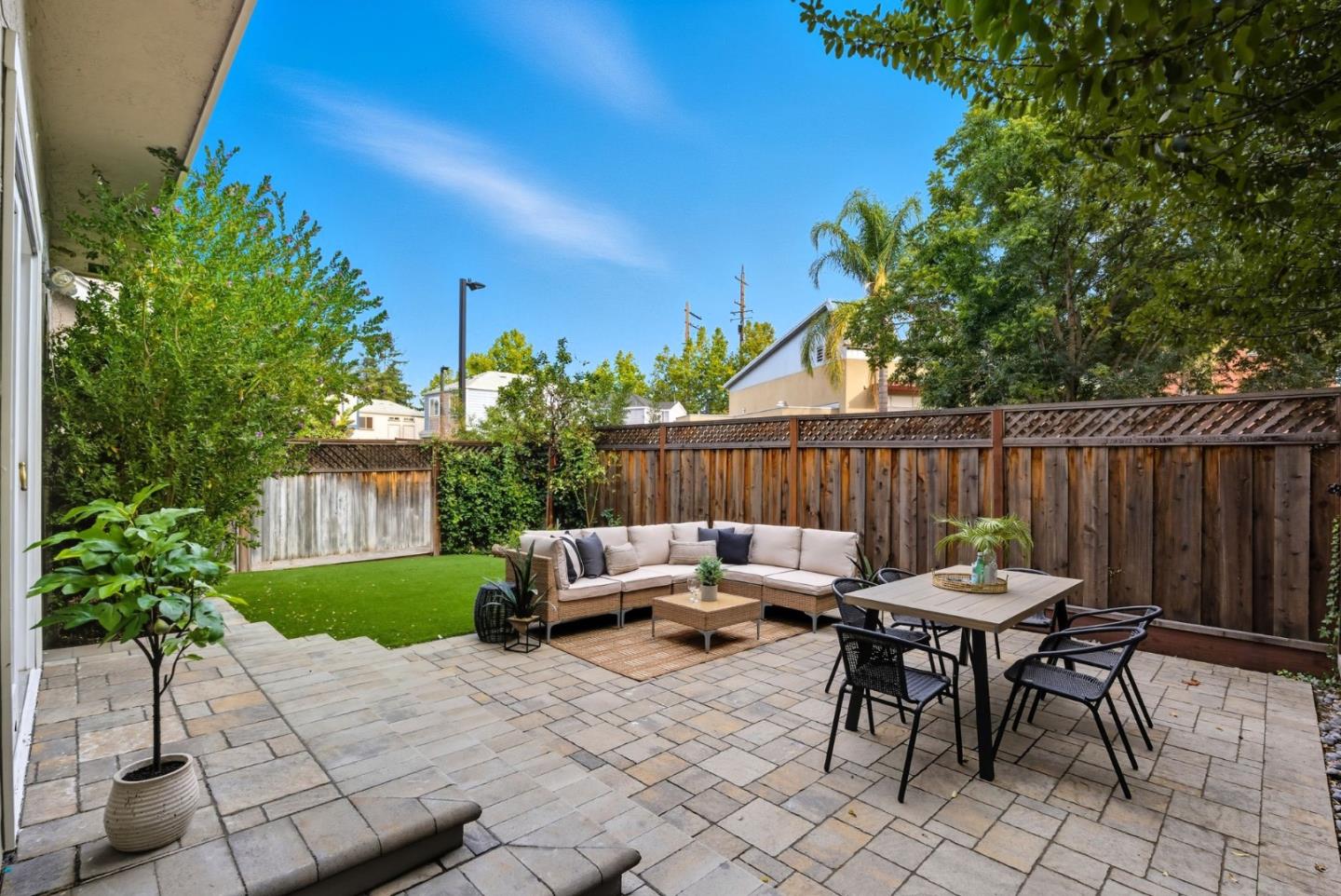 Detail Gallery Image 33 of 42 For 1299 Foxwood Dr, San Jose,  CA 95118 - 3 Beds | 2/1 Baths