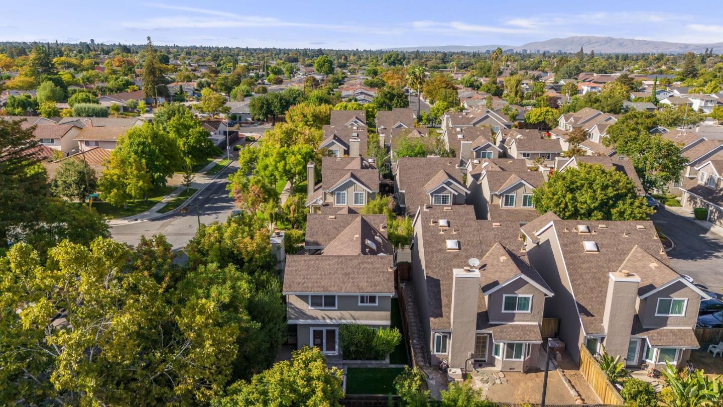 Detail Gallery Image 41 of 42 For 1299 Foxwood Dr, San Jose,  CA 95118 - 3 Beds | 2/1 Baths