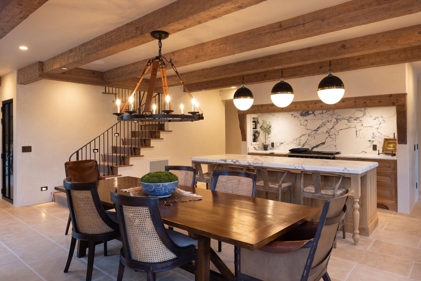 Detail Gallery Image 12 of 66 For 10 Encina Dr, Carmel Valley,  CA 93924 - 4 Beds | 4/1 Baths