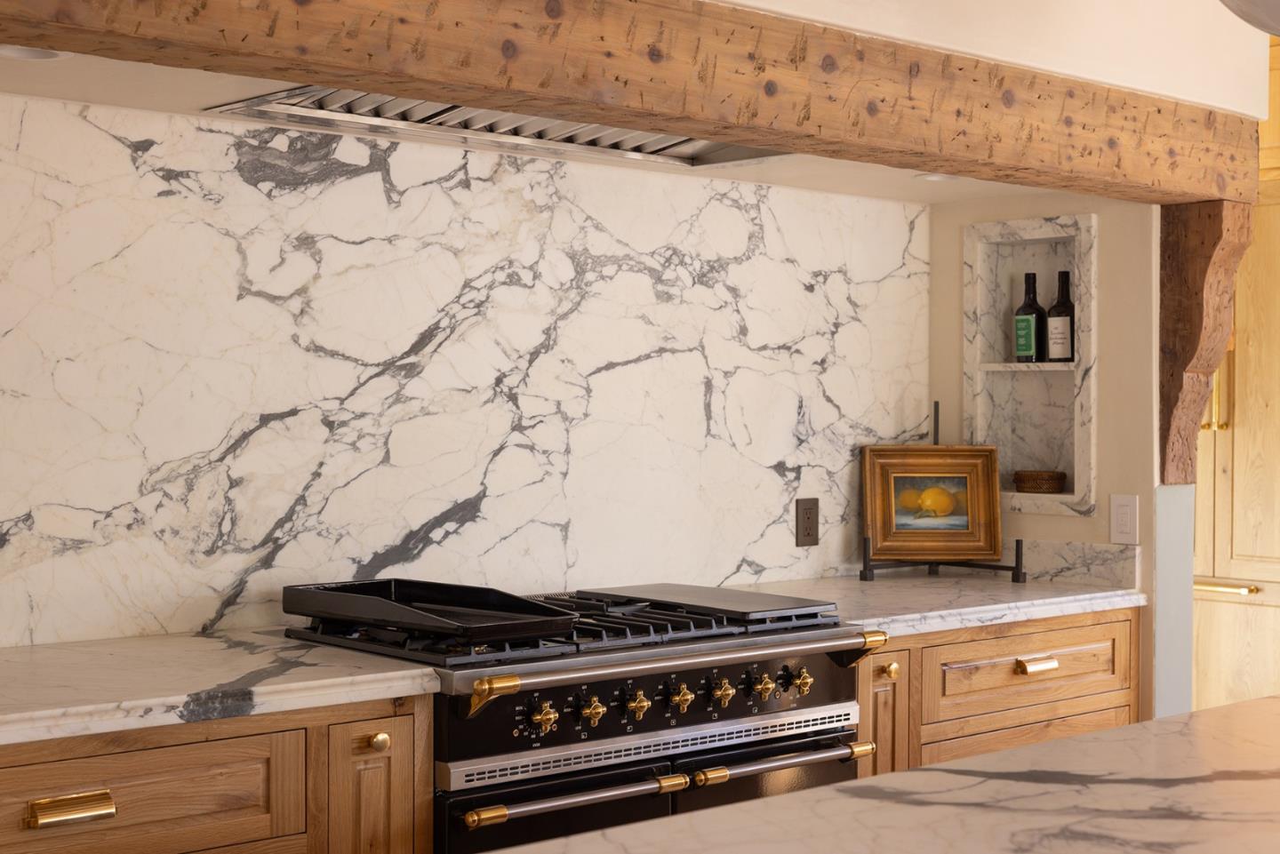 Detail Gallery Image 14 of 66 For 10 Encina Dr, Carmel Valley,  CA 93924 - 4 Beds | 4/1 Baths