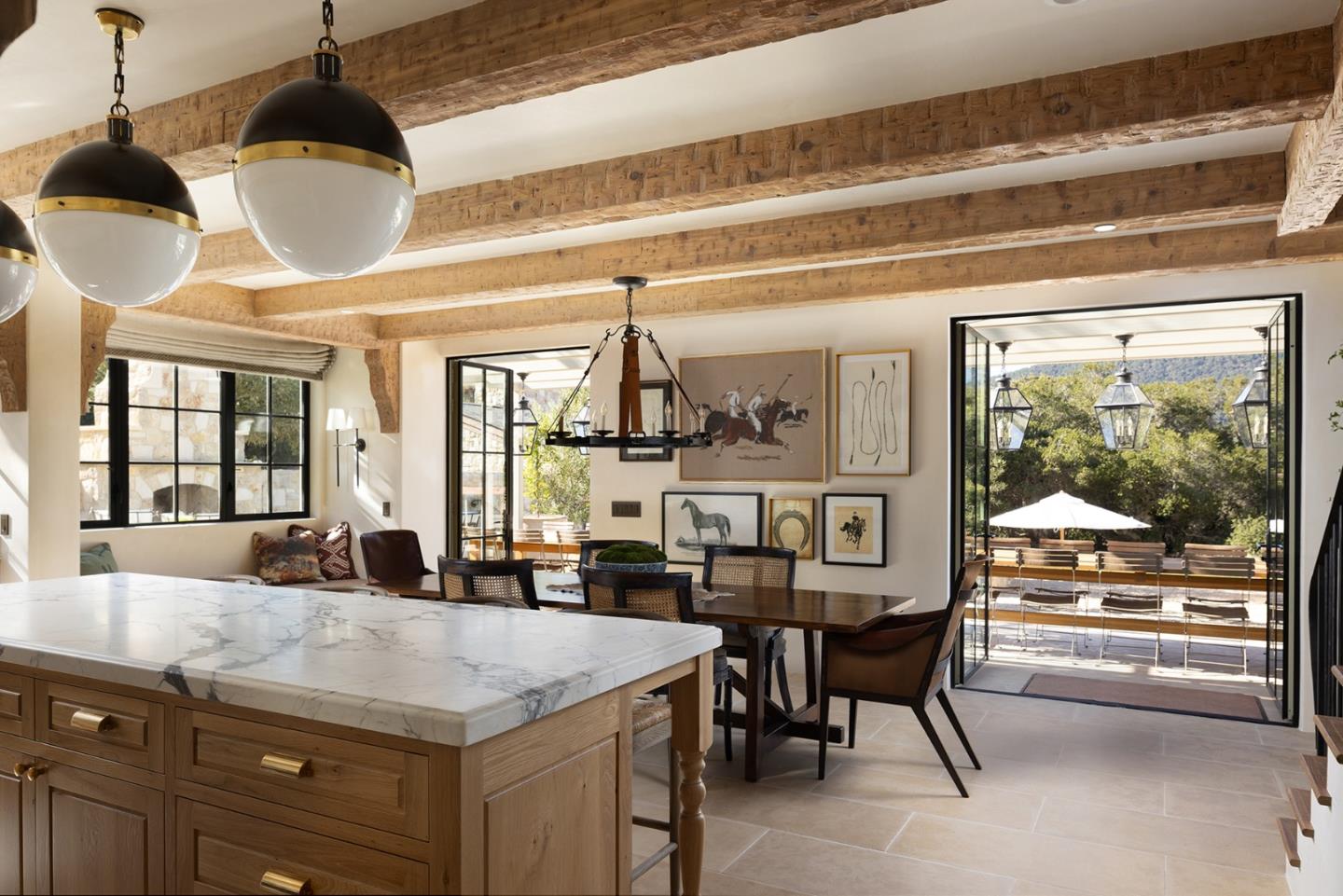 Detail Gallery Image 16 of 66 For 10 Encina Dr, Carmel Valley,  CA 93924 - 4 Beds | 4/1 Baths