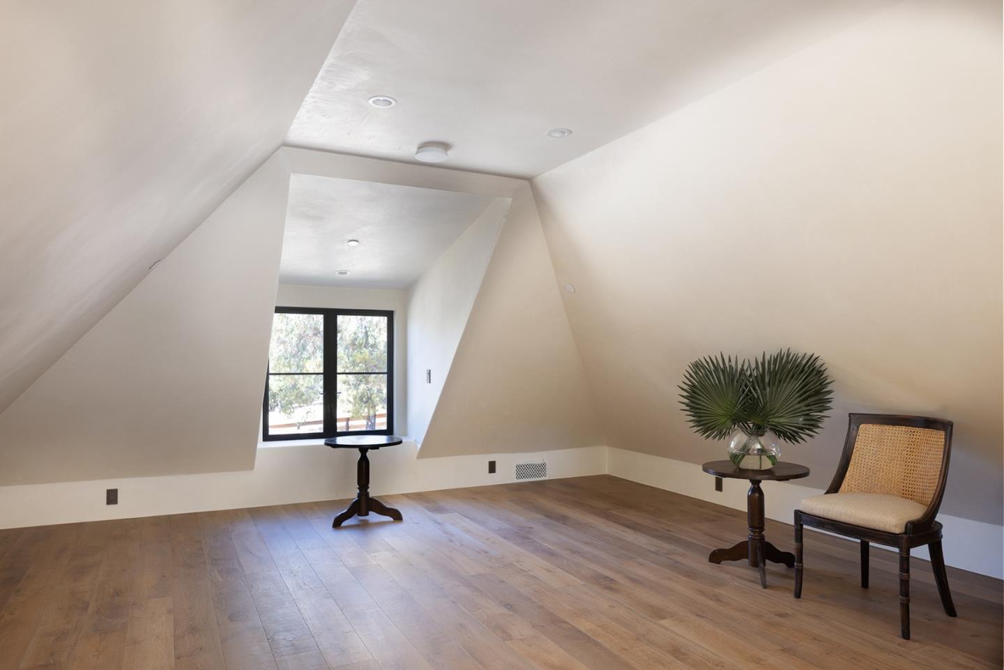 Detail Gallery Image 41 of 66 For 10 Encina Dr, Carmel Valley,  CA 93924 - 4 Beds | 4/1 Baths