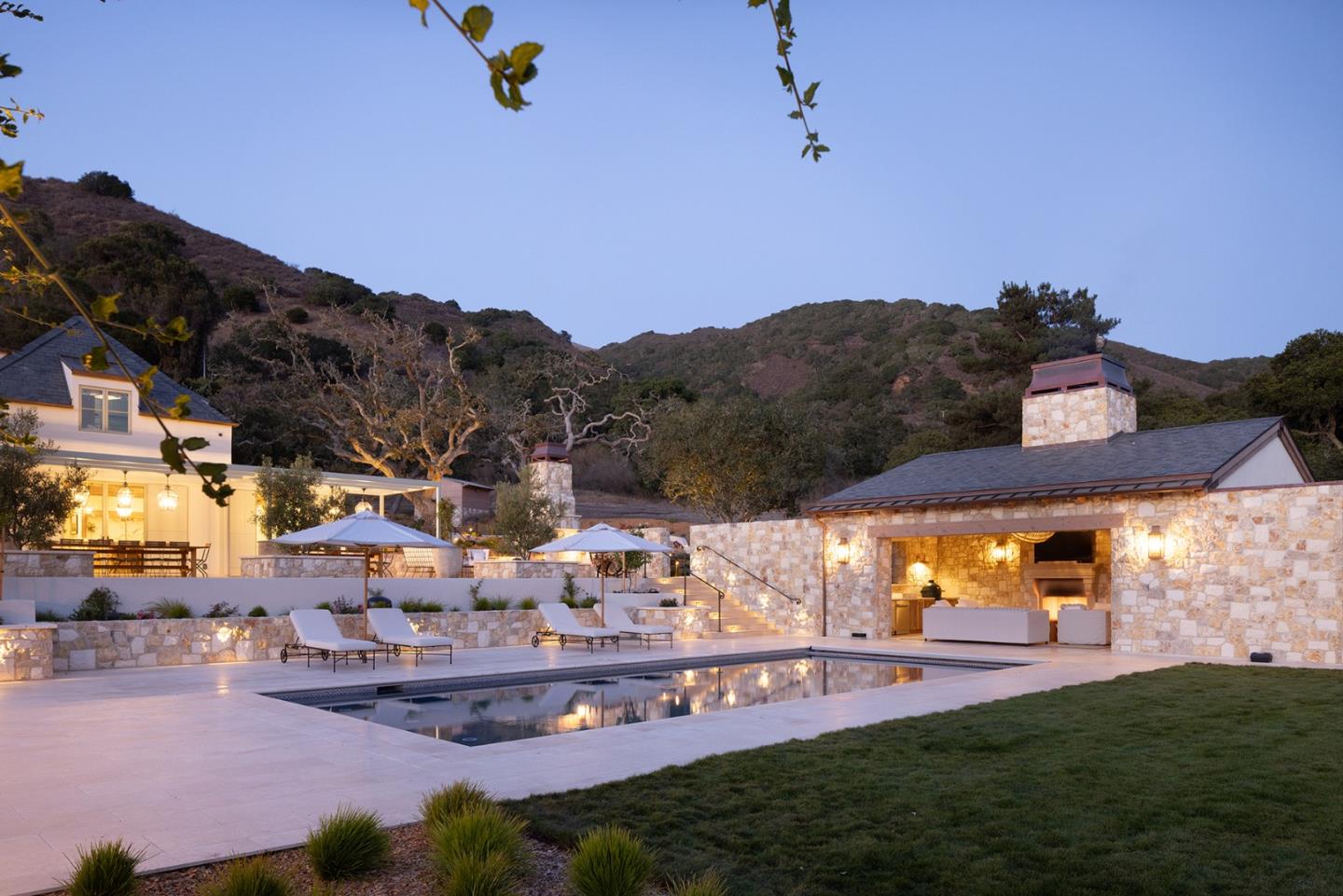 Detail Gallery Image 49 of 66 For 10 Encina Dr, Carmel Valley,  CA 93924 - 4 Beds | 4/1 Baths