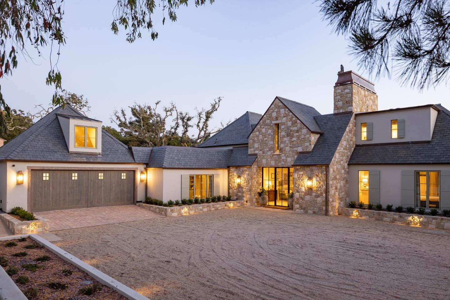 Detail Gallery Image 5 of 66 For 10 Encina Dr, Carmel Valley,  CA 93924 - 4 Beds | 4/1 Baths