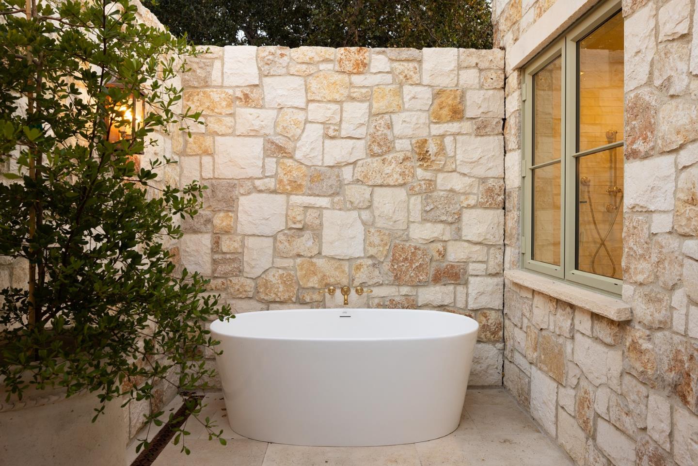 Detail Gallery Image 60 of 66 For 10 Encina Dr, Carmel Valley,  CA 93924 - 4 Beds | 4/1 Baths