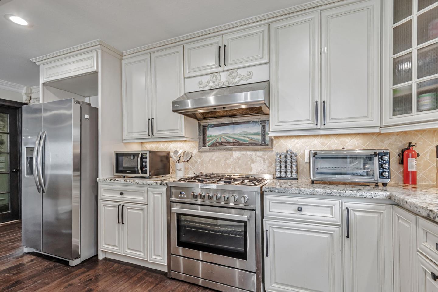 Detail Gallery Image 23 of 65 For 101 S 13th St, San Jose,  CA 95112 - 5 Beds | 5 Baths