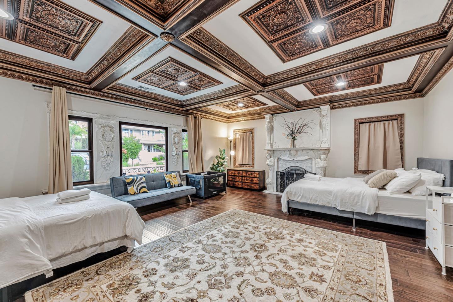 Detail Gallery Image 33 of 65 For 101 S 13th St, San Jose,  CA 95112 - 5 Beds | 5 Baths