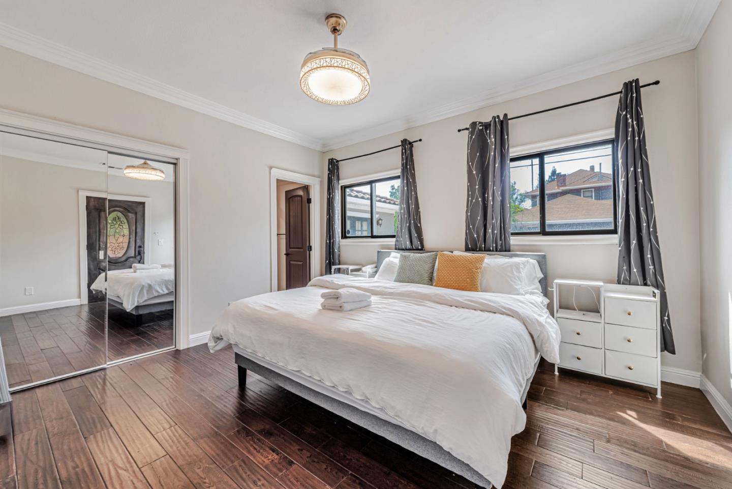 Detail Gallery Image 47 of 65 For 101 S 13th St, San Jose,  CA 95112 - 5 Beds | 5 Baths