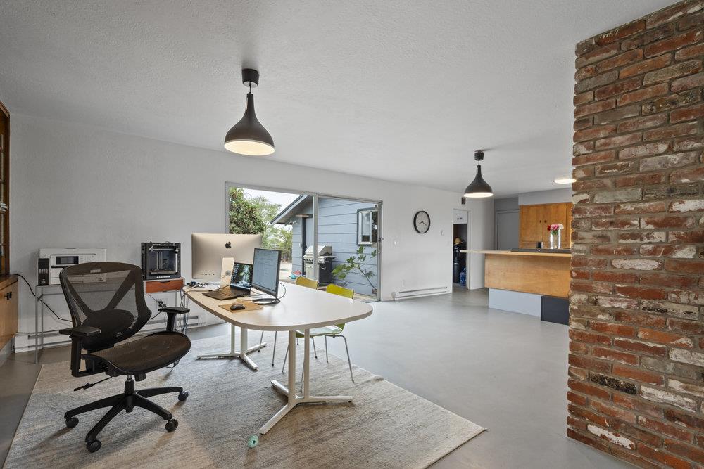 Detail Gallery Image 13 of 80 For 43002 Arroyo Seco Rd, Soledad,  CA 93960 - 4 Beds | 4 Baths