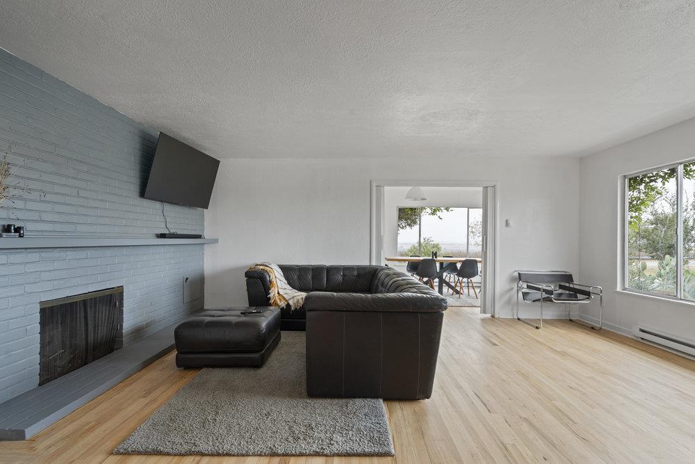 Detail Gallery Image 8 of 80 For 43002 Arroyo Seco Rd, Soledad,  CA 93960 - 4 Beds | 4 Baths