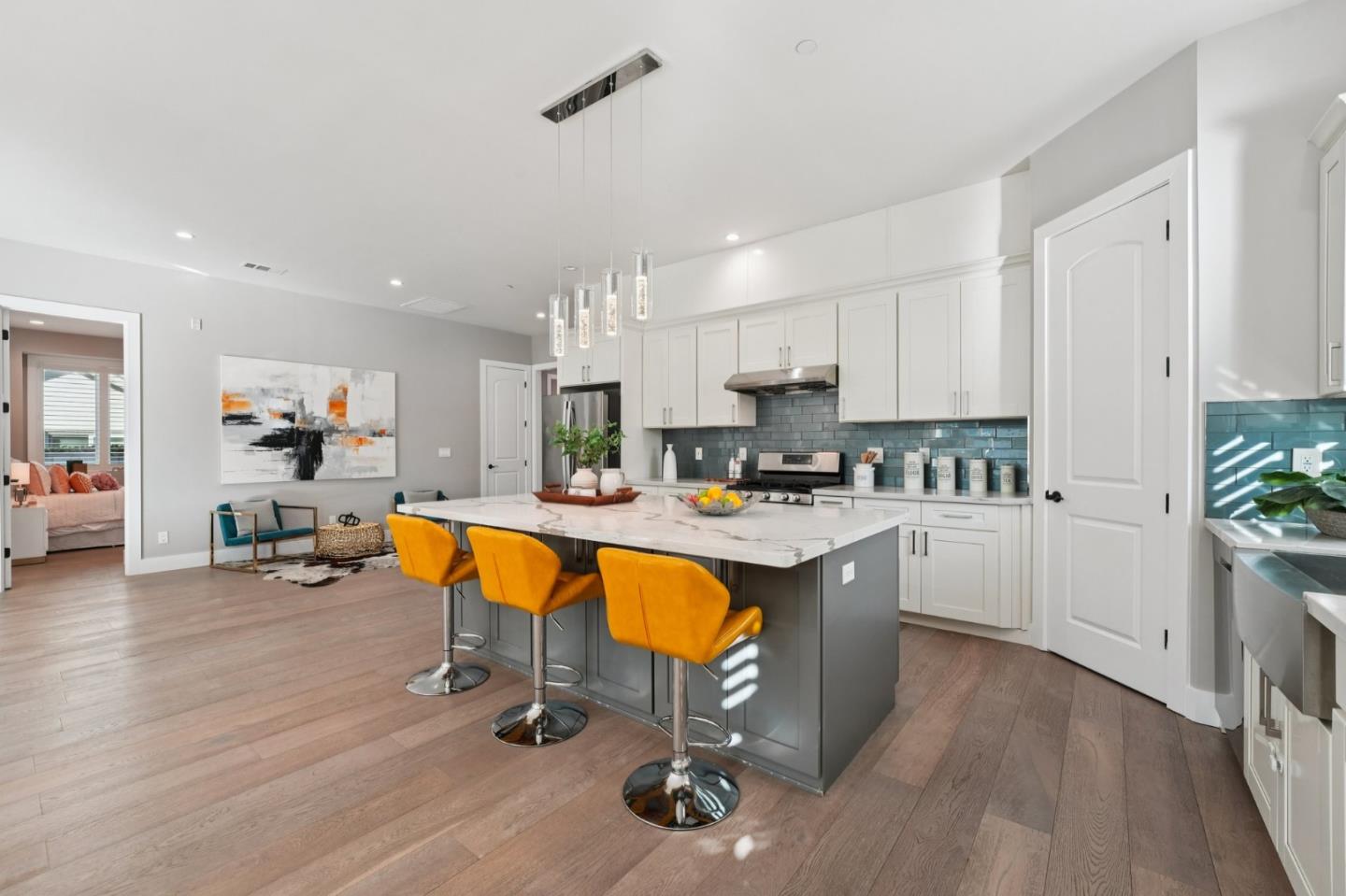 Detail Gallery Image 12 of 42 For 954 Burgoyne St, Mountain View,  CA 94043 - 4 Beds | 4 Baths