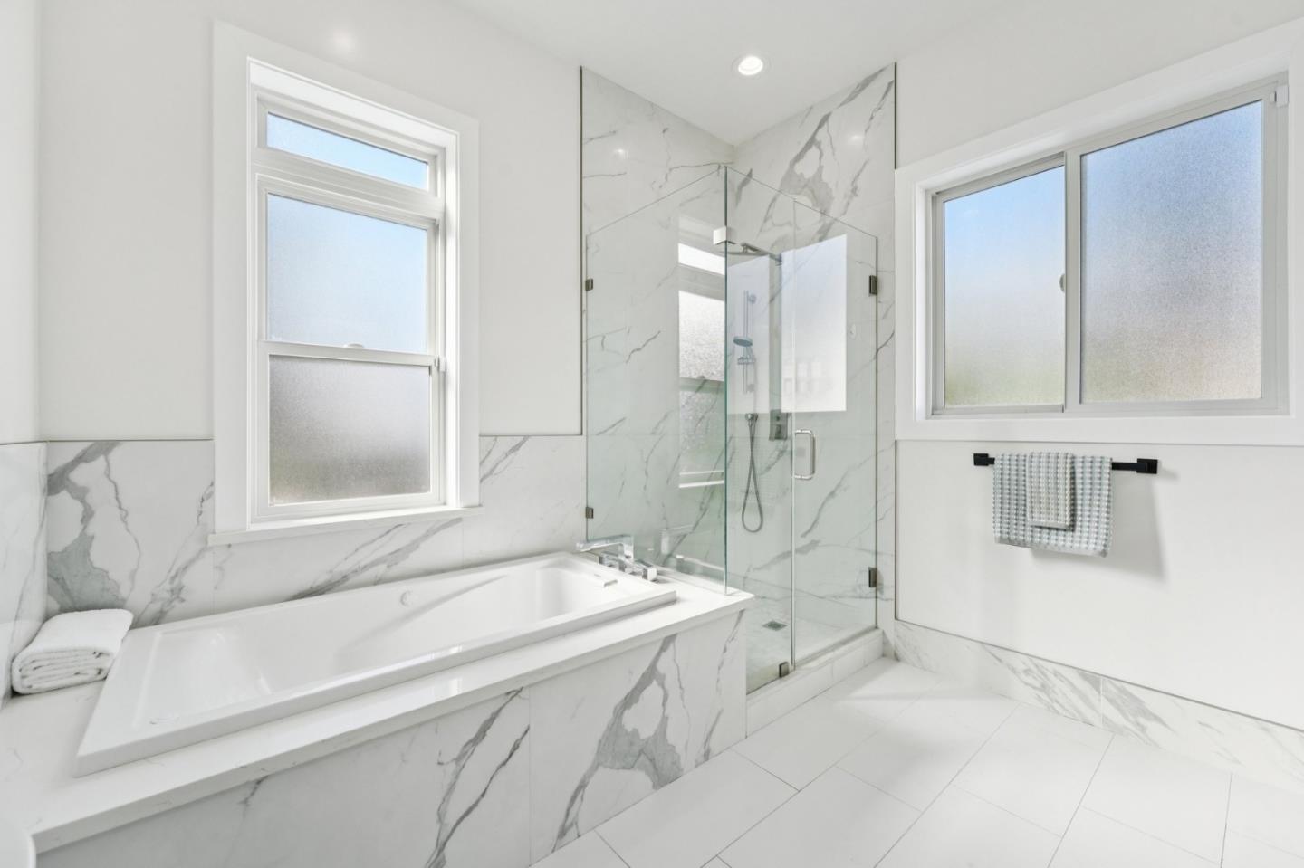 Detail Gallery Image 19 of 42 For 954 Burgoyne St, Mountain View,  CA 94043 - 4 Beds | 4 Baths