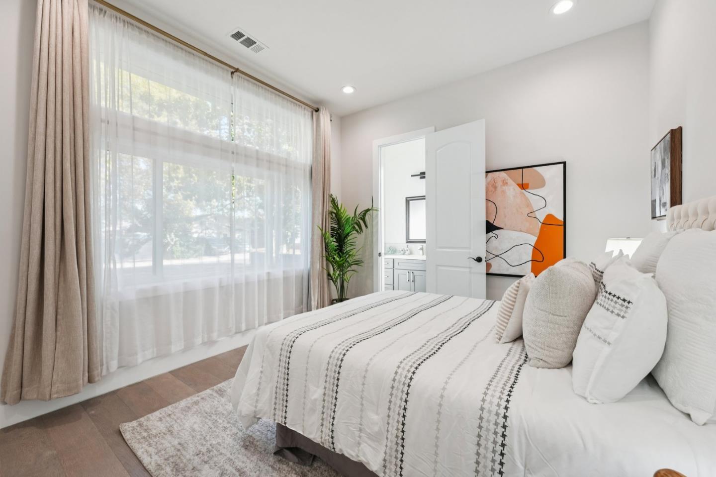 Detail Gallery Image 24 of 42 For 954 Burgoyne St, Mountain View,  CA 94043 - 4 Beds | 4 Baths